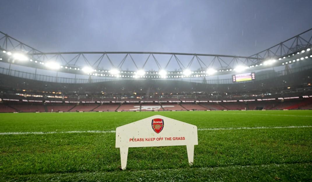 开云-太阳报：由于赛程密集被过度使用，酋长球场的草皮已出现问题